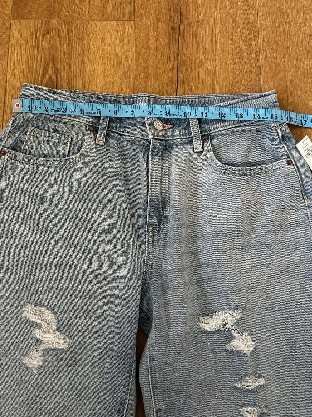 Old Navy Girls Mid-Rise Built-In Tough Distressed Denim Bermuda Shorts Size 18